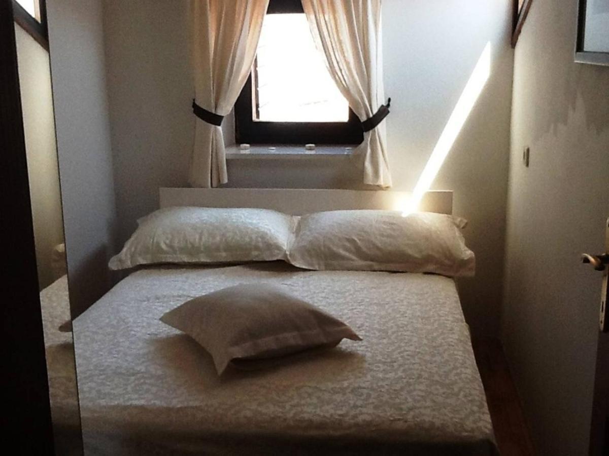 Apartments Filip & Viktoria In The Center Of Trogir Exterior foto